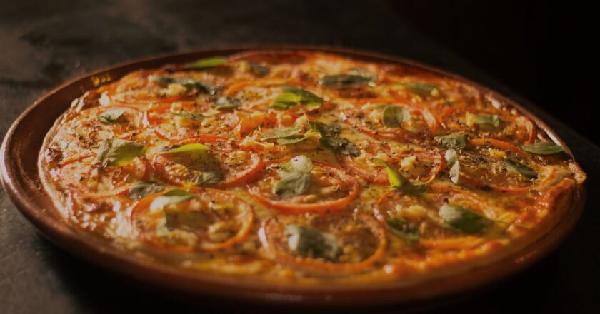 Pizza jako element kuchni włoskiej – najważniejsze informacje