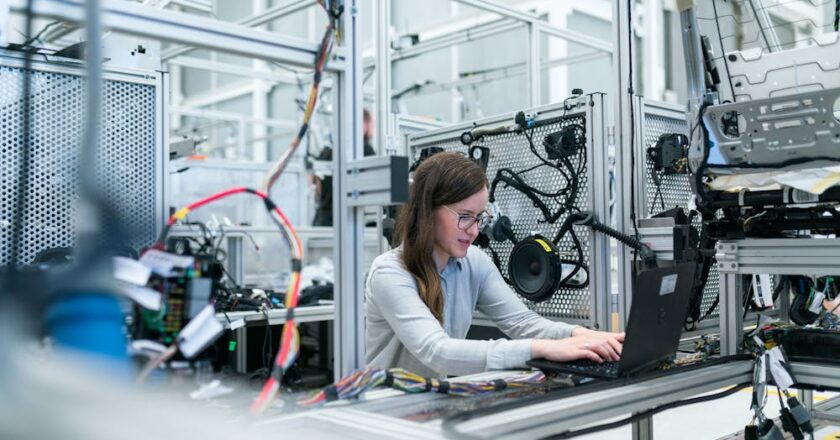 Sprężarki przemysłowe – znaczenie wydajności i ciśnienia roboczego w instalacjach